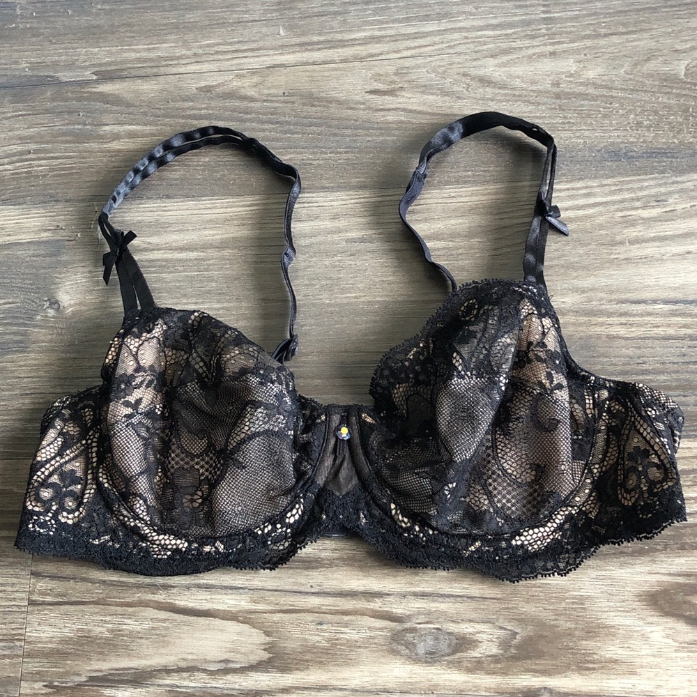Eprise Lisa Charmel Black Lace Underwire Bra 32D Unlined